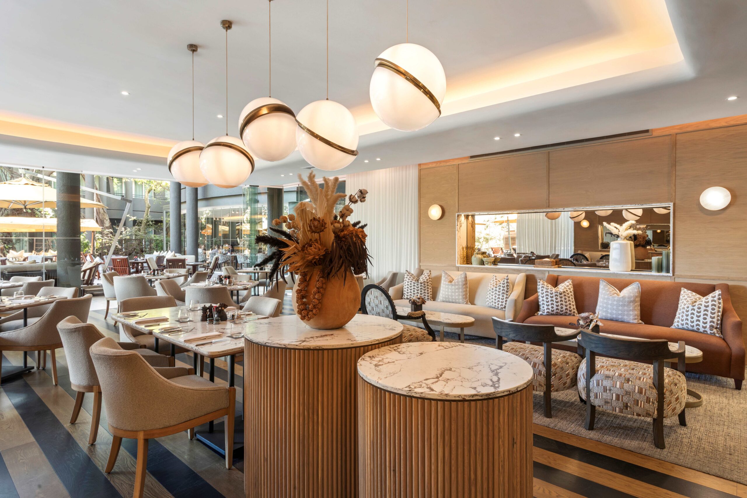Piano Lounge 05-0031